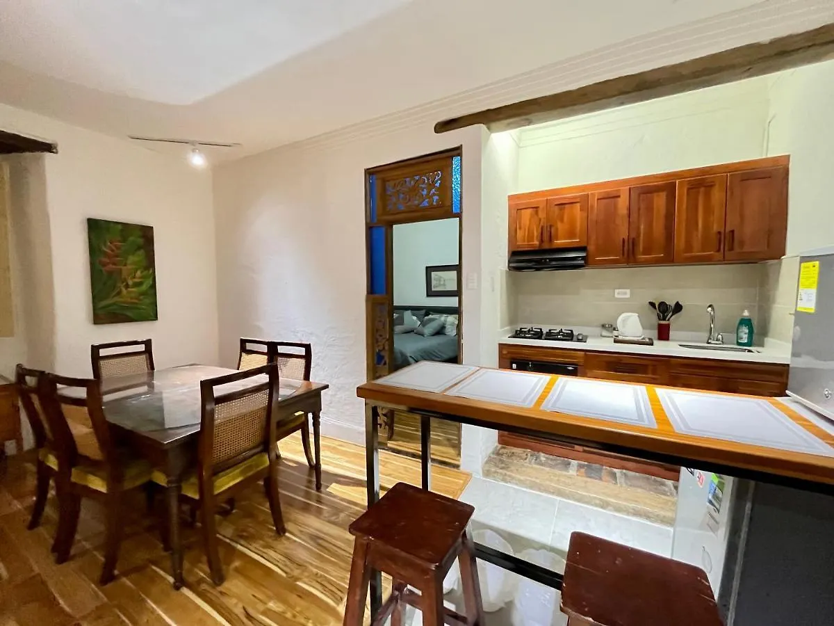 La Casa Azul Del Ventorrillo: Hospedaje Historico Hotel Bogota 0*,  Colombia
